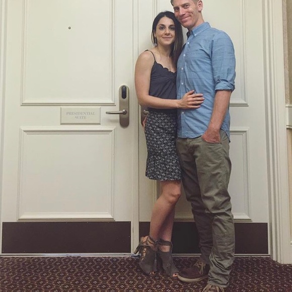 Banana Republic Suede Lace Up Grey Sandals 7 - Picture 2 of 6